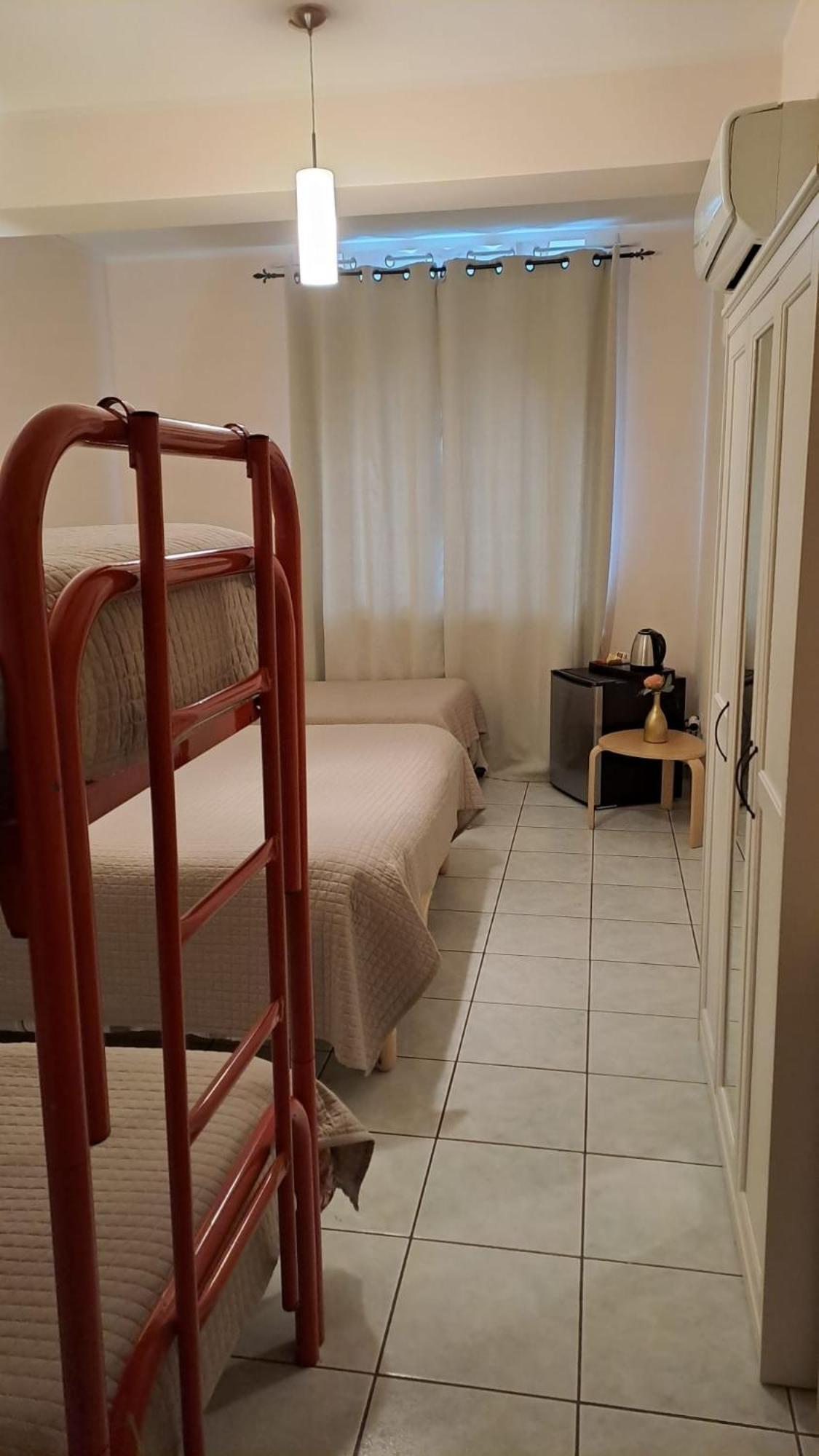 Hotel Lo Smeraldo Roccavivara Eksteriør billede