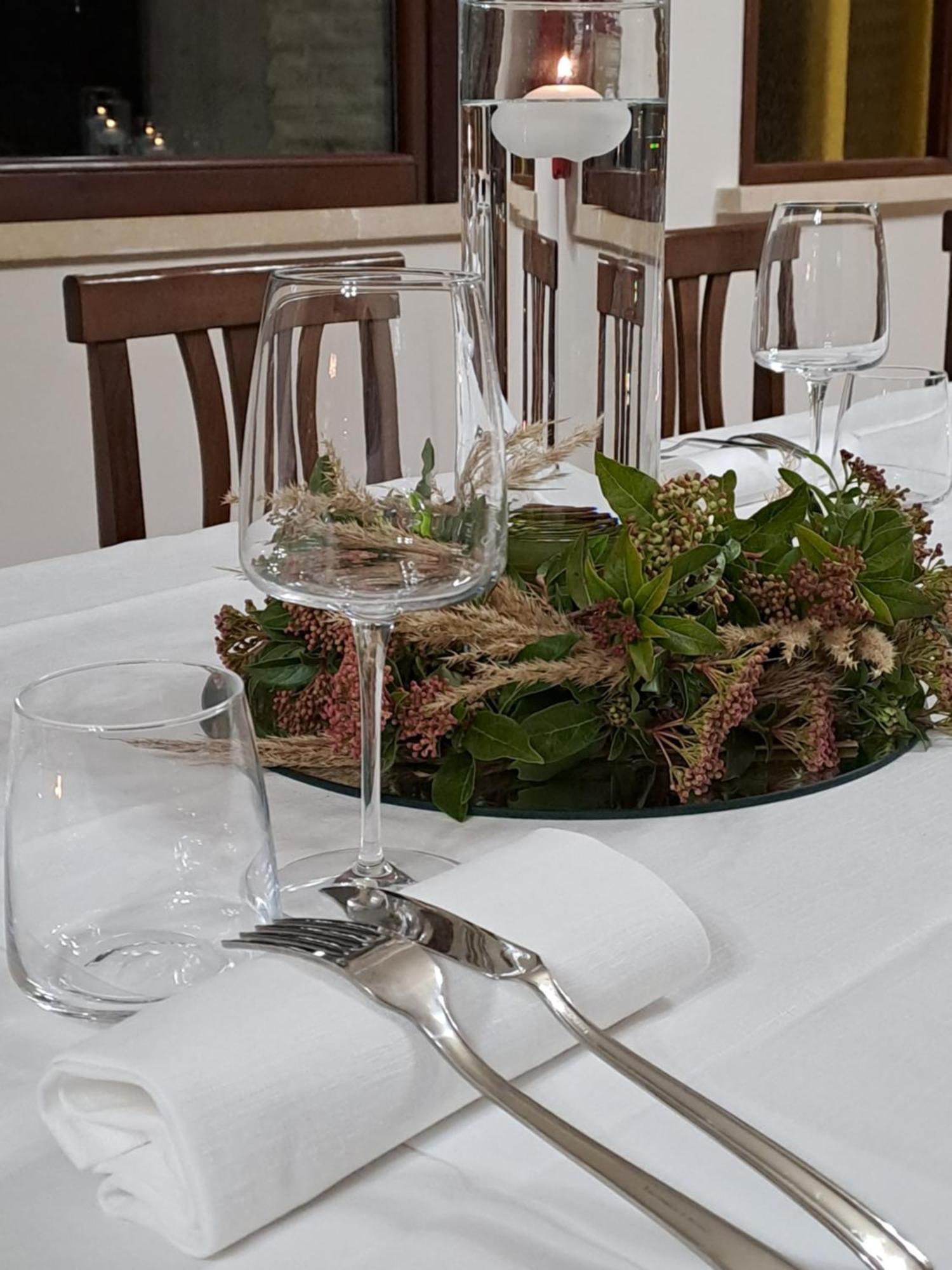 Hotel Lo Smeraldo Roccavivara Eksteriør billede